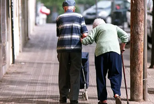 Prohíben a hijos quitar casa a adultos mayores