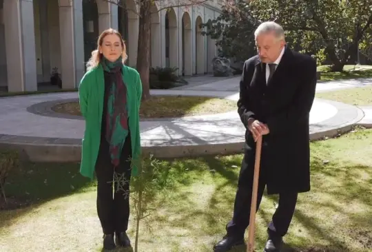 AMLO rinde homenaje a fallecidos por Covid en mensaje de Año Nuevo