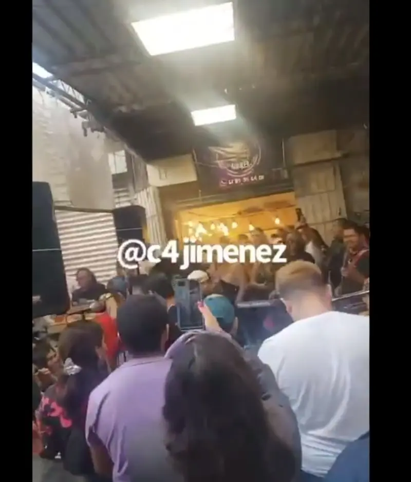 La fiesta contó con un grupo musical