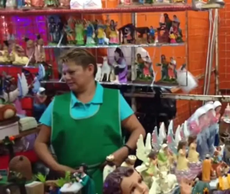 Doña Teresa fabricaba algunas de las figuras (FB: Rolando Ávila)