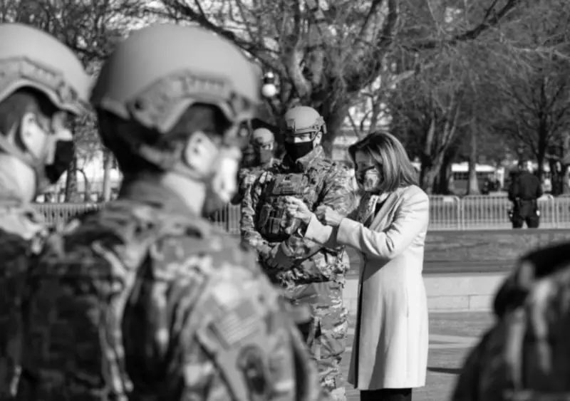 El Capitolio fue custodiado por la Guardia Nacional (@SpeakerPelosi)