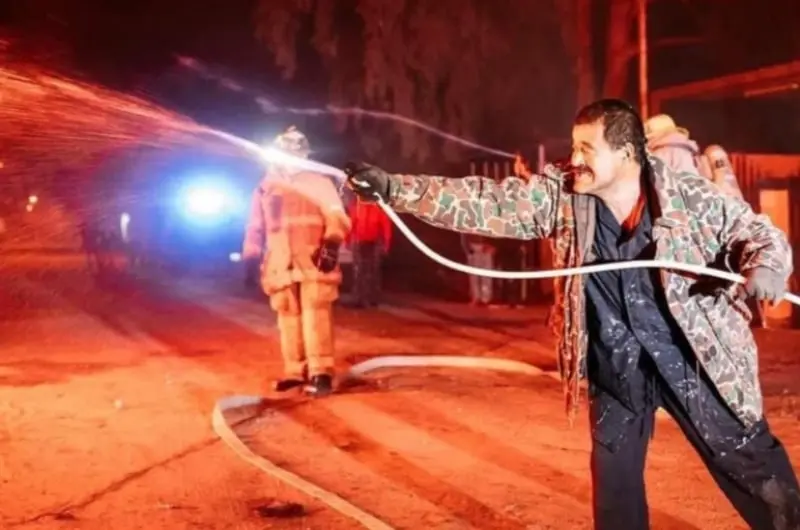 Trató de ayudar a los bomberos (fronteranoticias,com)