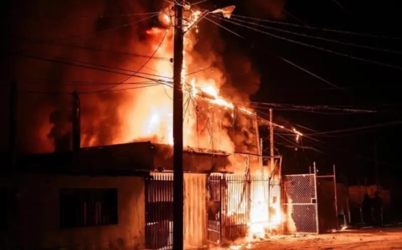 'Gordo' quedó atrapado en el incendio (fronteranoticias.com)
