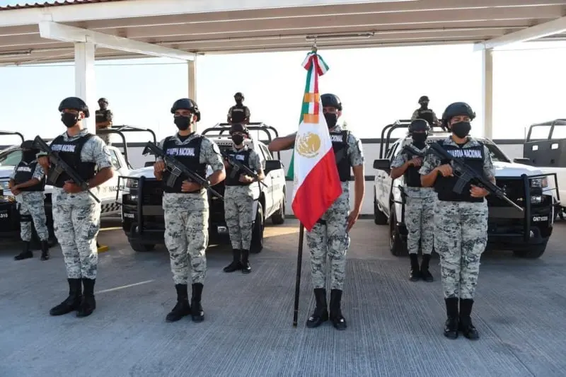 La Guardia Nacional cuestodia la frontera sur (@GN_MEXICO_)