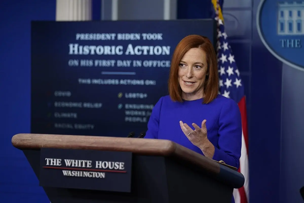 Psaki afirma que habrá sesiones periódicas (@CNNPolitics)