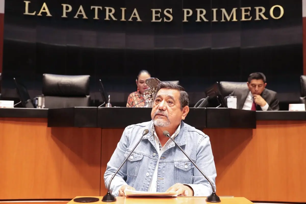 Salgado Macedonio tiene tuvo tres denuncias (FB: Senadores de Morena)