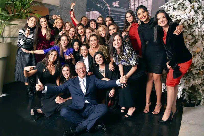 Salinas durante la posada de TVAzteca en 2020 (@RicardoBSalinas)