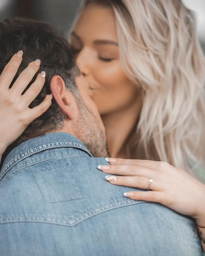 Está comprometido con Irina Baeva (@gabrielsoto)