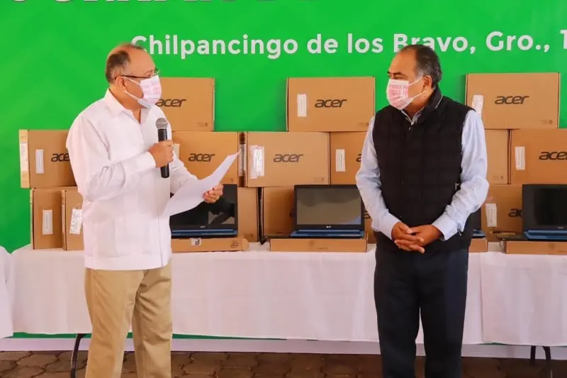 Entregarán mil 610 equipos en la primera etapa (@HectorAstudillo)