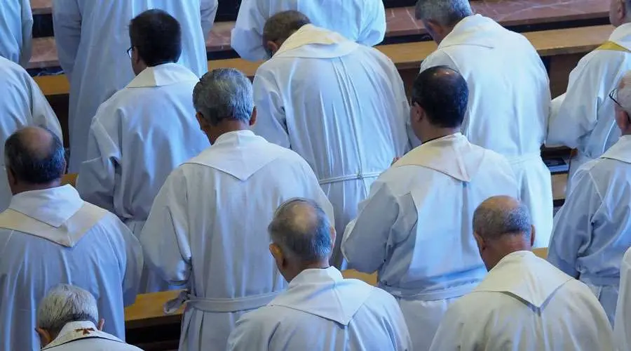 Sacerdotes FOTO: Flickr