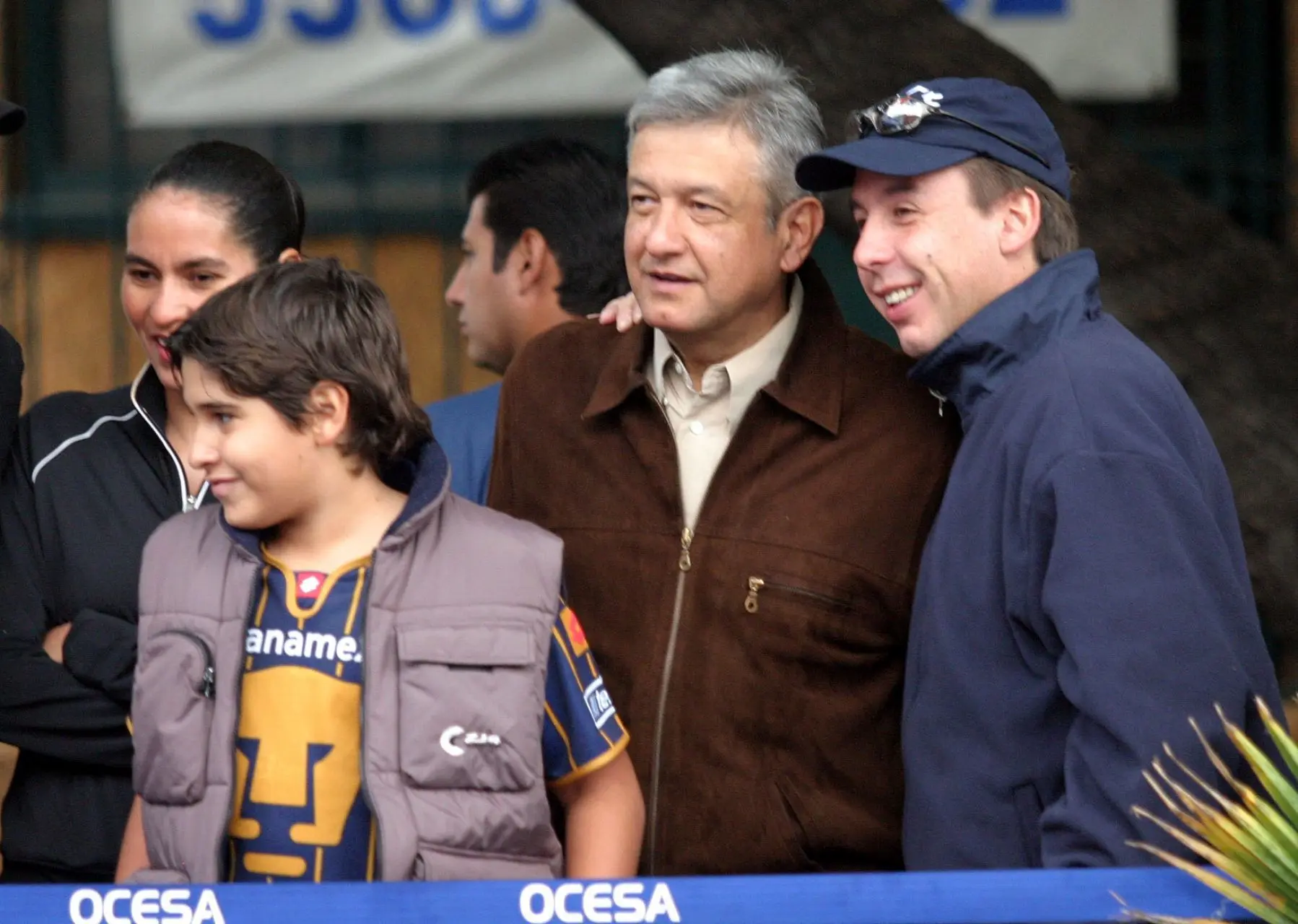 AMLO en una reunión con Emilio Azcárraga. Foto: Moisés Pablo (Cuartoscuro)