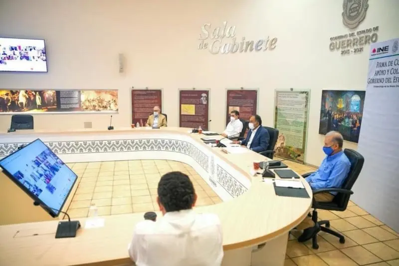 Refrendó su compromiso con el Pacto Nacional por la Democracia (@HectorAstudillo)