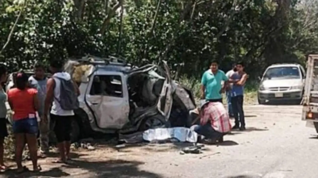 Abuelito muere tras chocar con hombres que lo asaltaron. Foto: especial.