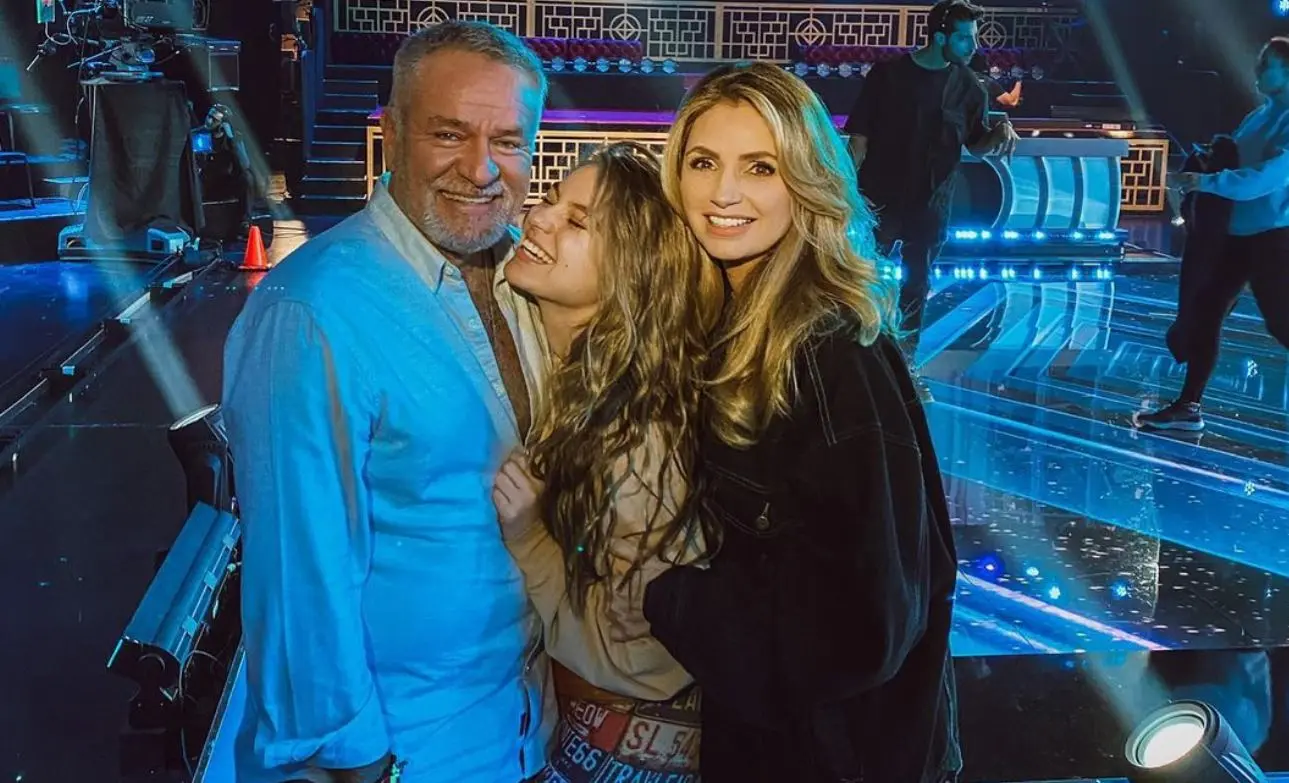 José Alberto Castro, Sofía Castro y Angélica Rivera. Foto: Instagram (sofia_96castro).