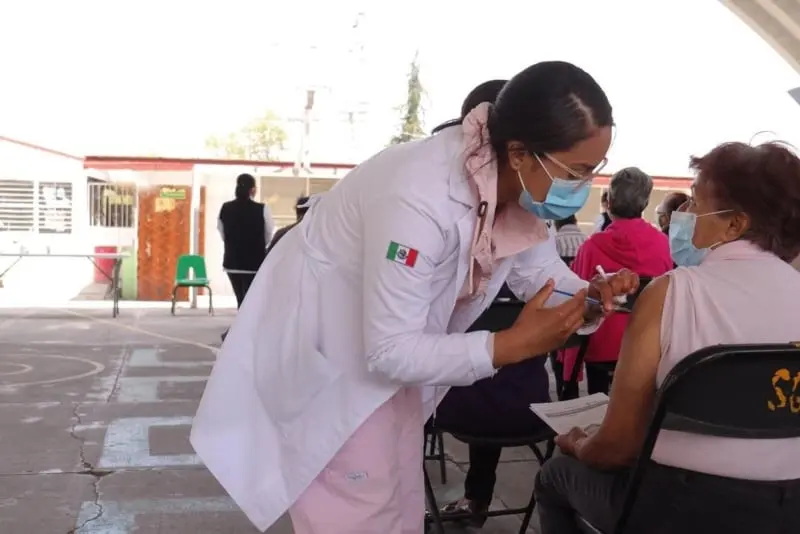 En Naucalpan vacunarán hasta el 4 de abril (@PDuranReveles)