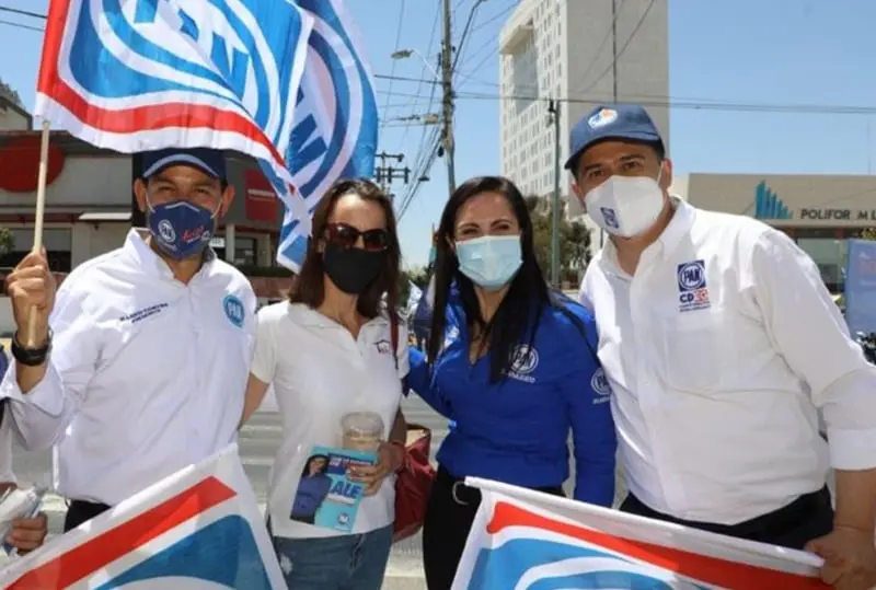 Promete un gobierno abierto las 24 horas (@AleGutierrez_mx)