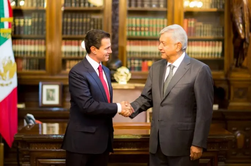 Acusa de un pacto entre EPN y AMLO (FB: Enrique Peña Nieto)