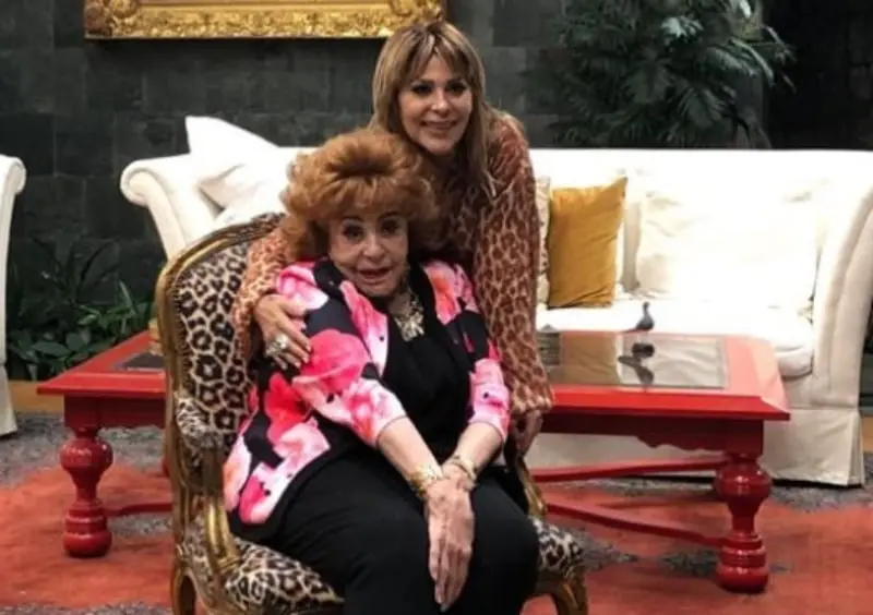 Afirmó que Enrique también abusó de su abuela, Silvia Pinal (@laguzmanmx)