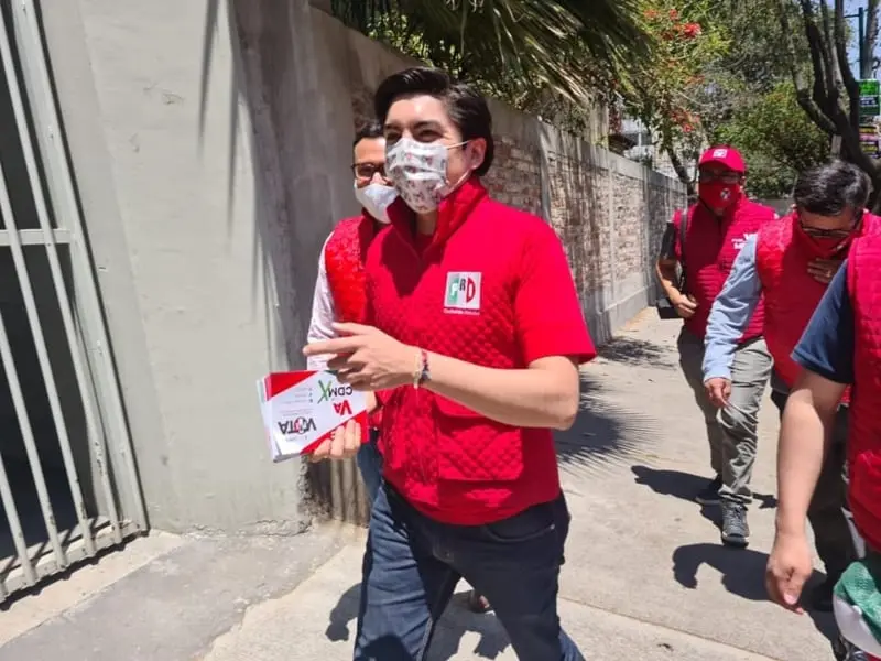 Rosas Alvarado, candidato del PRI (FB: Alan R. Alvarado)