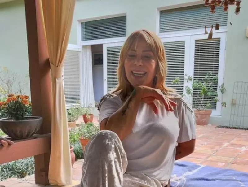 Alejandra Guzmán acusa a su expareja (@laguzmnanmx)
