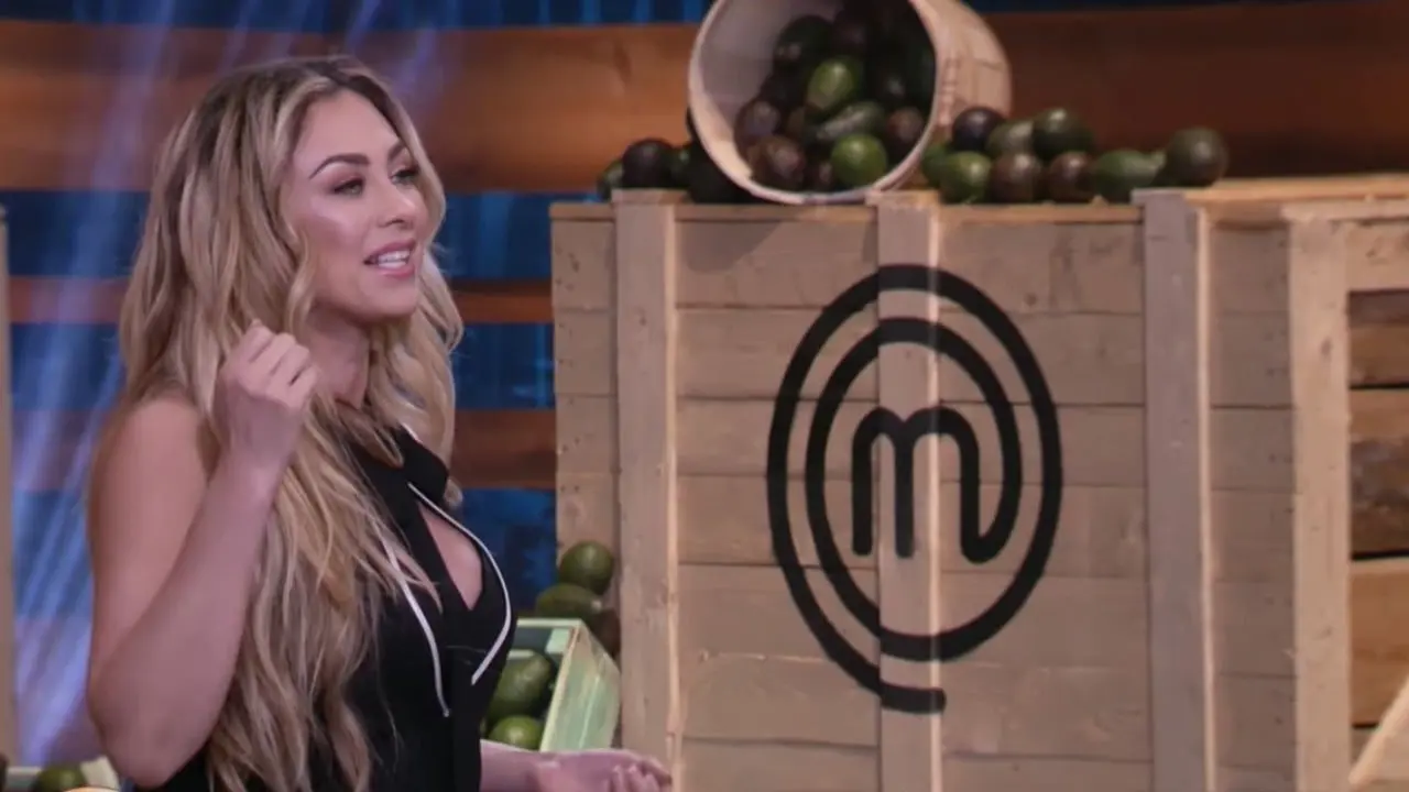Aracely Arámbula se une a TV Azteca como conductora de MasterChef. Foto: MasterChef MX