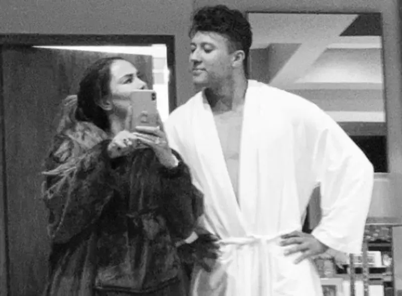 Negó que tengan un vínculo más allá de lo sentimental (@ninelconde)