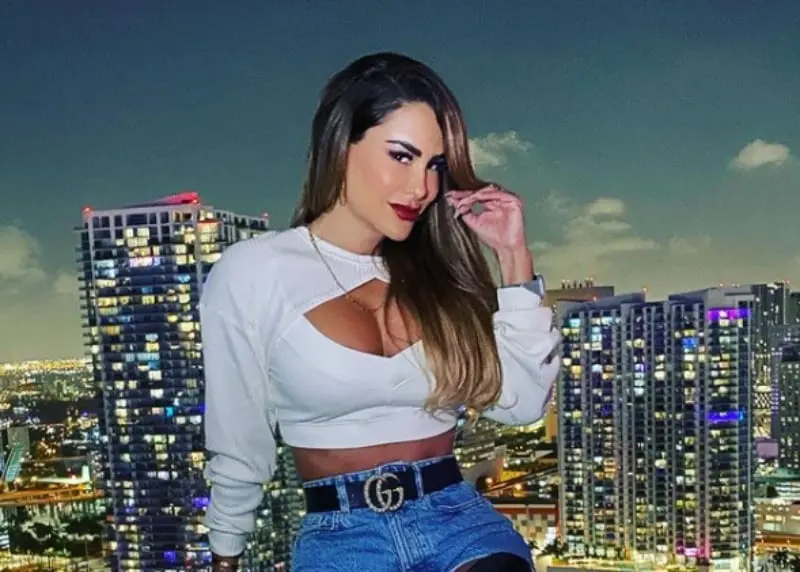 Ninel Conde no ha ofrecido declaraciones (@ninelconde)