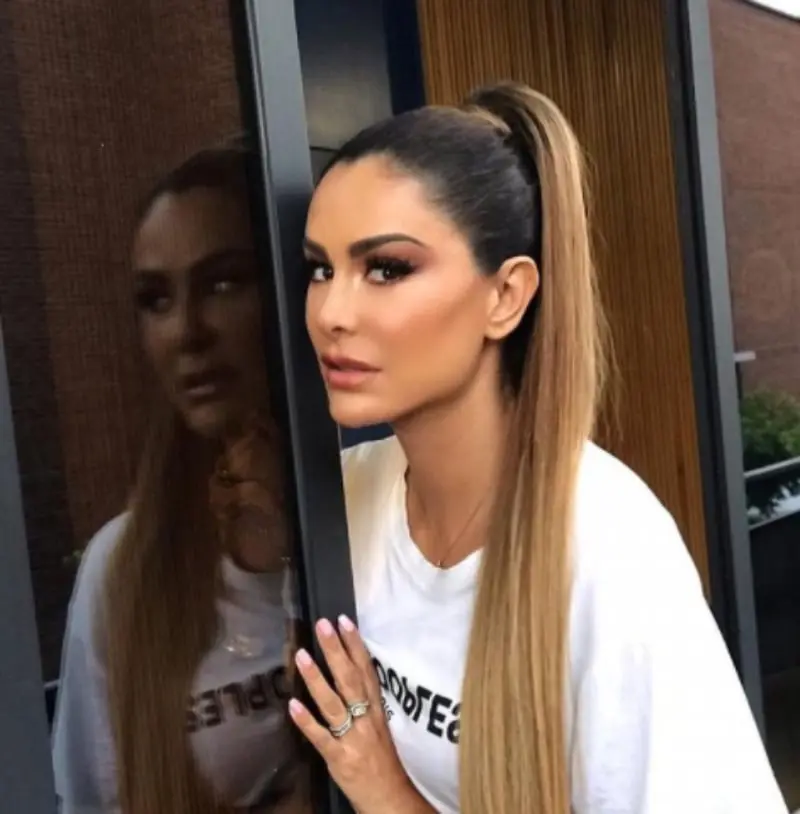 Desmintió que Larry Ramos le haya depositado dinero (@ninelconde)