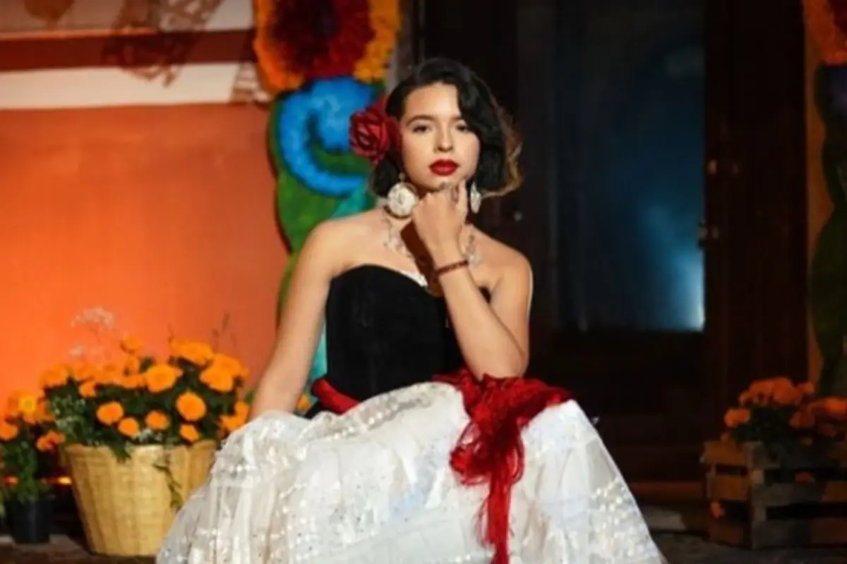 Algo similar ocurrió con Ángela Aguilar (@angela_aguilar_)