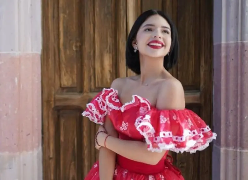 Ángela Aguilar tuvo problemas técnicos en el show (@angela_aguilar_)