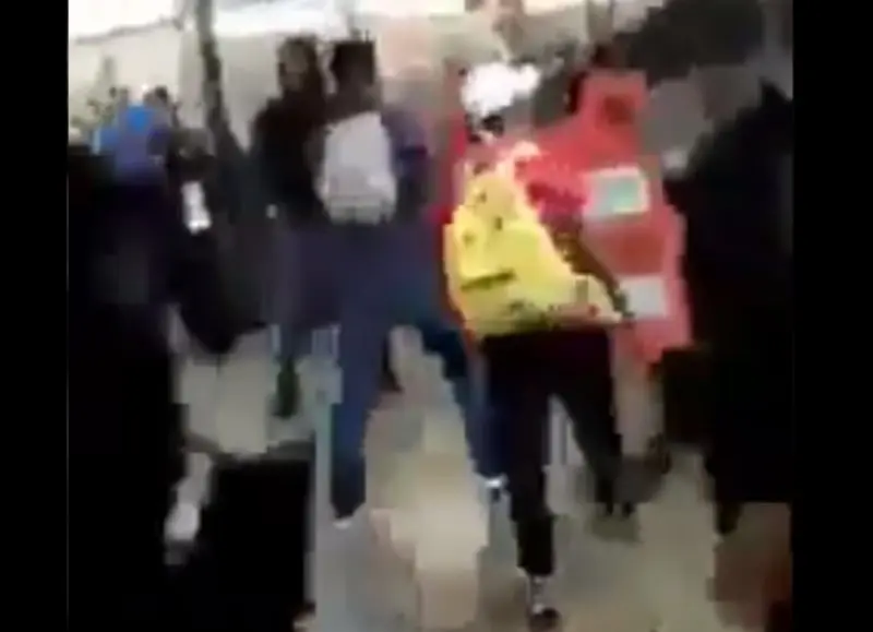 Luego inició el caos dentro de la estación (Especial)