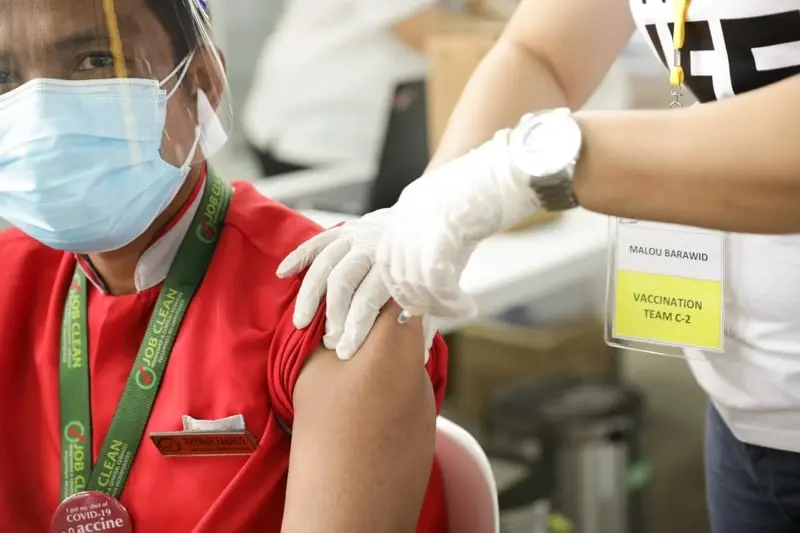 Sólo se han vacunado a 2.1 millones de filipinos (@unicefphils)