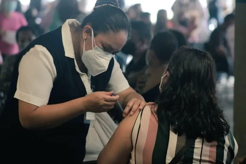 Piden a las personas no 'saltarse la fila' (@SSaludCdMx)