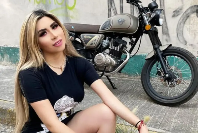'La Bebeshita' vuelve a los realities shows (@alexissoy)