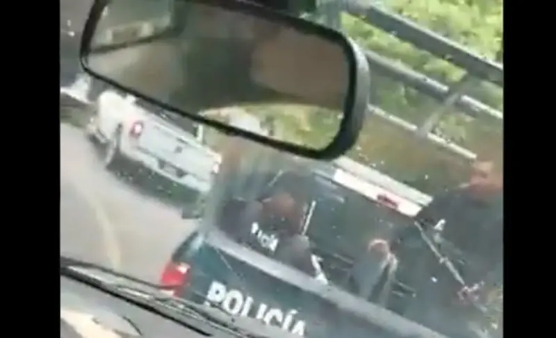 Hasta ahora se desconoce qué grupo armado los atacó (@reporterofrank)