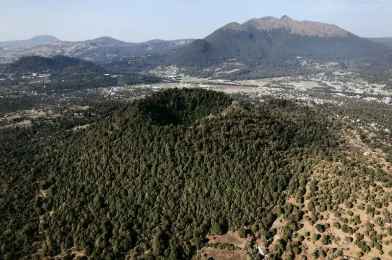 El Xitle es un volcán inactivo al sur de la CDMX (hablemosdevolcanes.com)