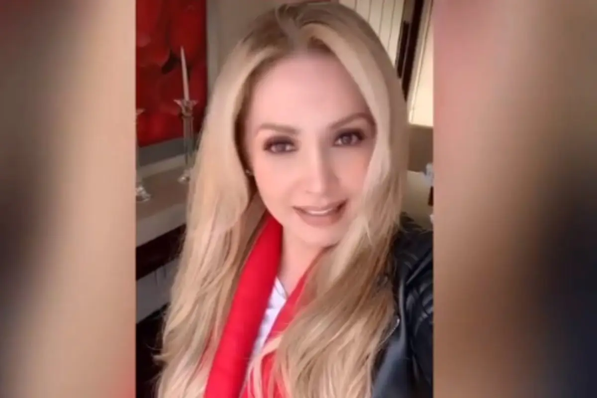 Paty Navidad sigue negando la existencia del virus (@patricianavidad)