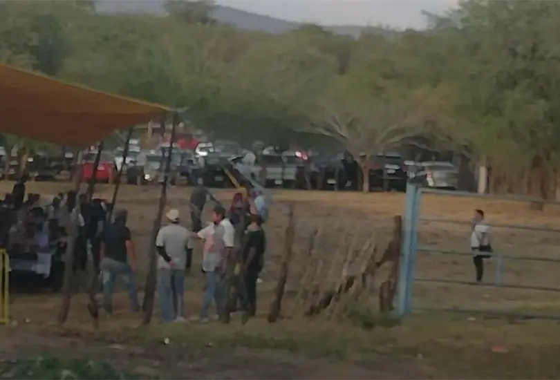 Exhiben a alcalde de Morelos por realizar fiesta de cumplea&ntilde;os con jaripeo