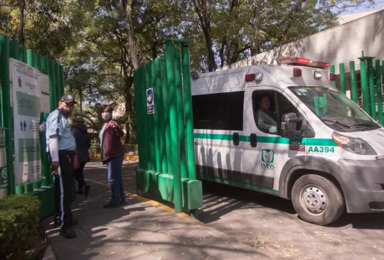 IMSS responde a doctora que renunció por gandallismo de directivos