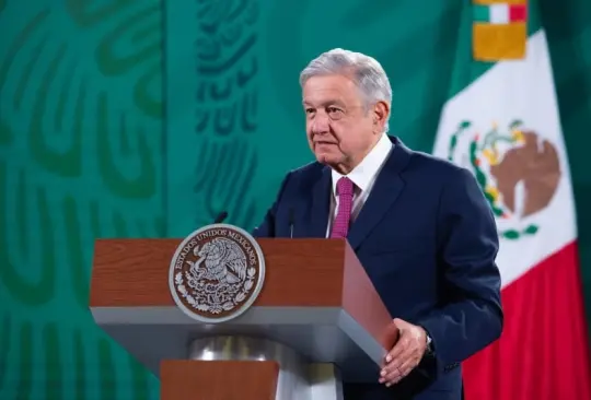 AMLO pide investigar señalamientos contra García Harfuch por caso Ayotzinapa