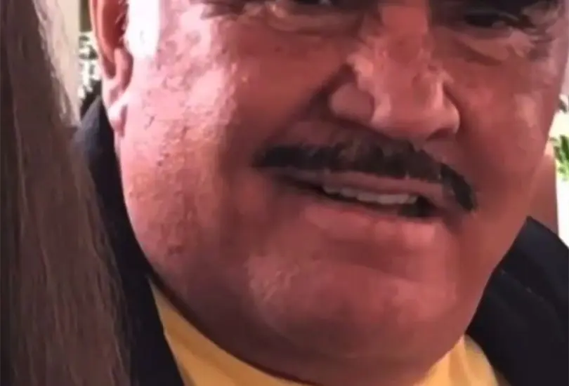 Vicente Fern&aacute;ndez habr&iacute;a tocado de manera inapropiada a joven, lo captan en video