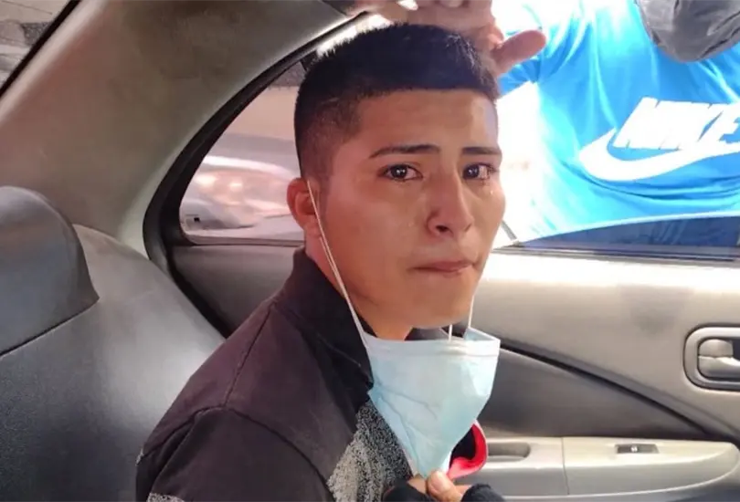 Ladr&oacute;n llora y pide que lo ayude su mam&aacute; al ser detenido