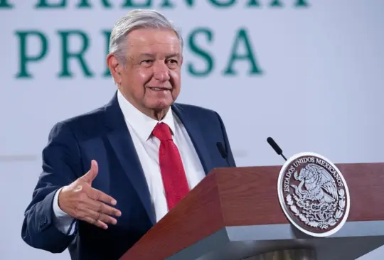 AMLO anuncia que dio positivo en Covid-19, está en tratamiento médico 