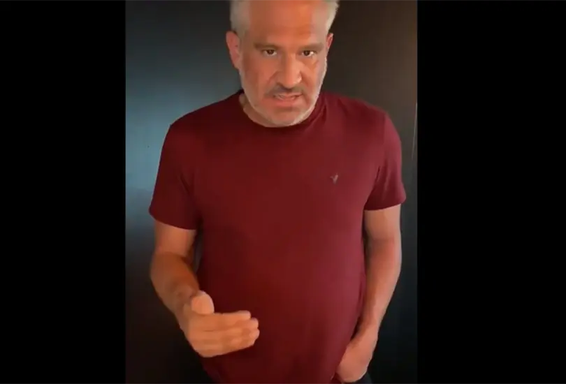 Critican a Arath de la Torre por disculpas forzadas tras opini&oacute;n contra Nath Campos