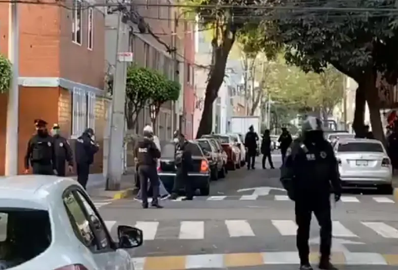 Elemento de la Guardia Nacional es asesinado por presuntos sicarios en CDMX Elemento de la Guardia Nacional es asesinado por presuntos sicarios en CDMX