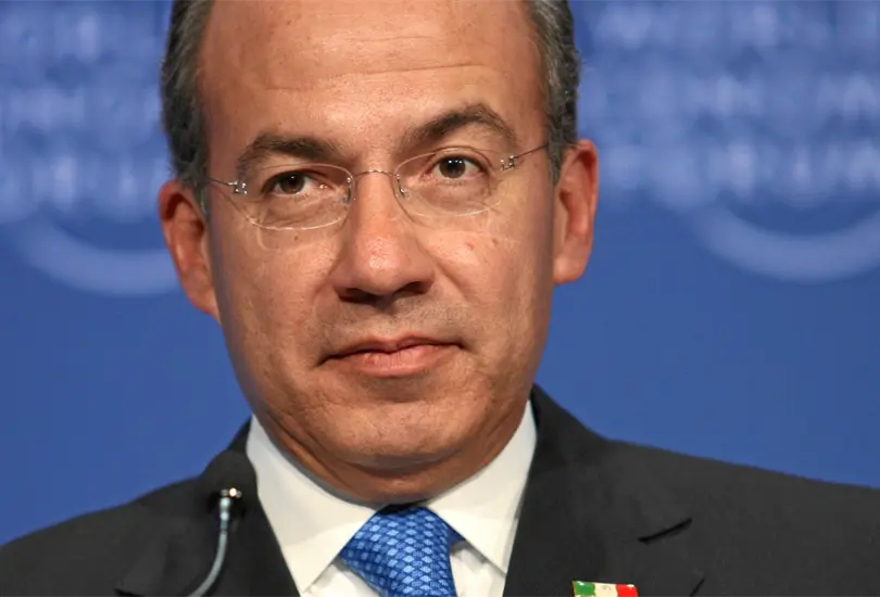 Calder&oacute;n informa que su sobrino falleci&oacute; por COVID-19 y critica al gobierno