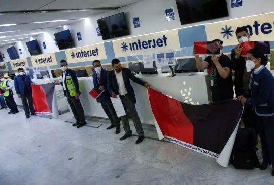 Trabajadores de Interjet decretan huelga; exigen pago de salarios