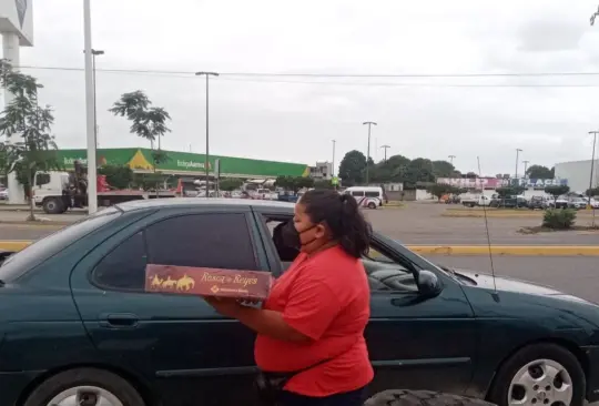 #LadyRosca: mujer compra 300 roscas en centro comercial y las revende