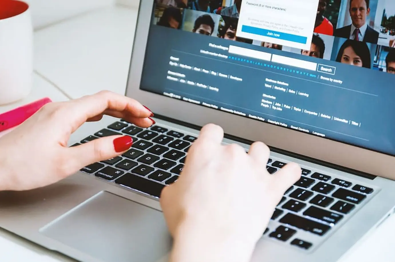 Estas son las carreras que más futuro tienen en México. Foto: especial.