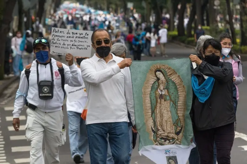 Grupos religiosos se unieron a la manifestación (Moisés Pablo-Cuartoscuro)